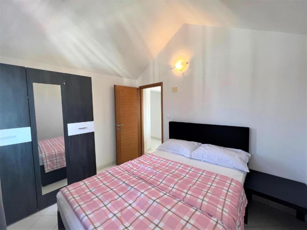Apartmán Melek Medulin Exteriér fotografie